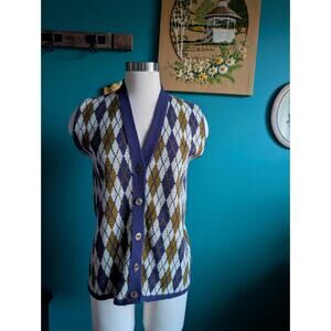 Vintage 60s 70s argyle sweater vest in navy and olive green size medium